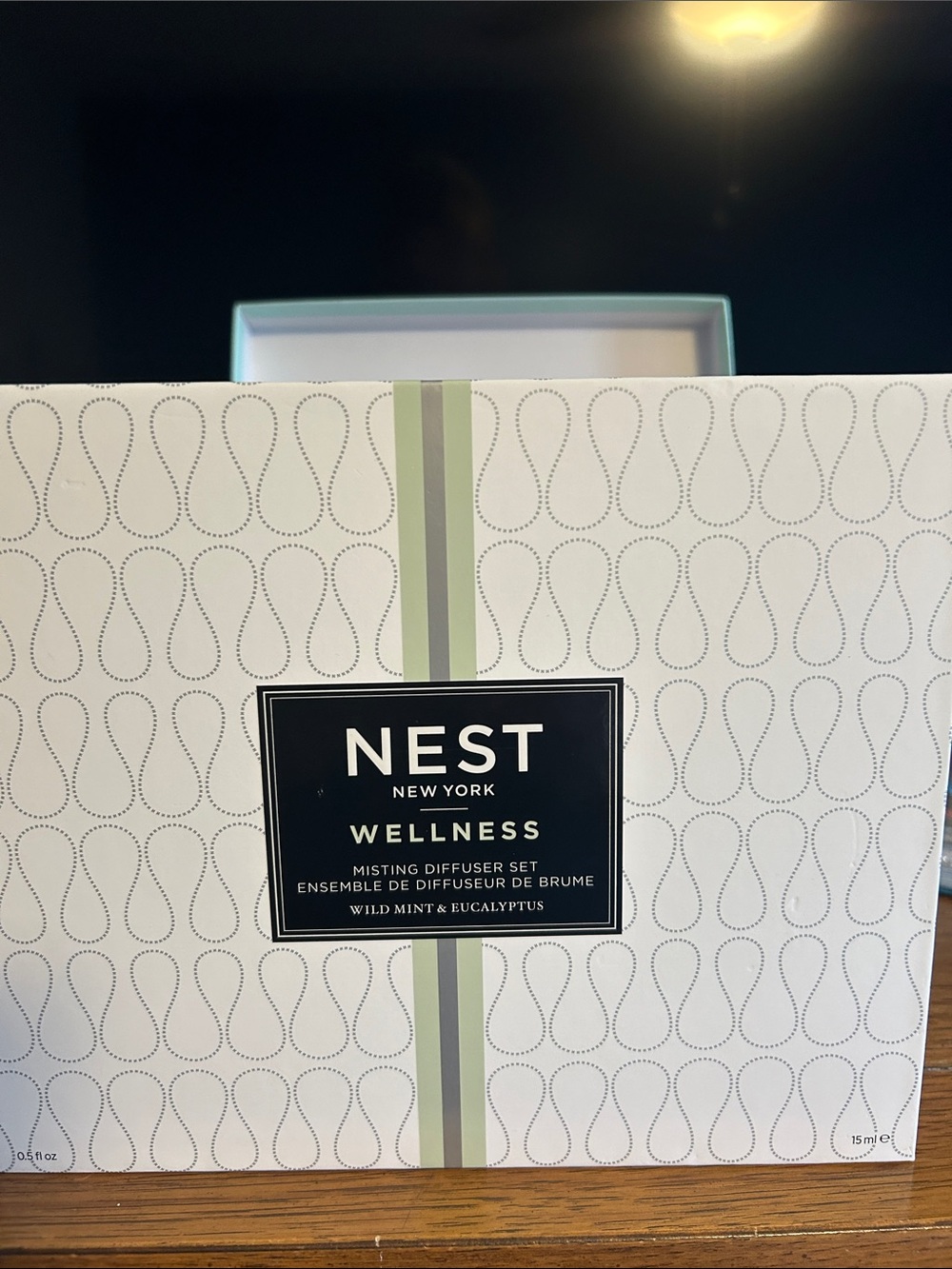 NEST Fragrances Wellness Misting Diffuser Set - White & Light Green